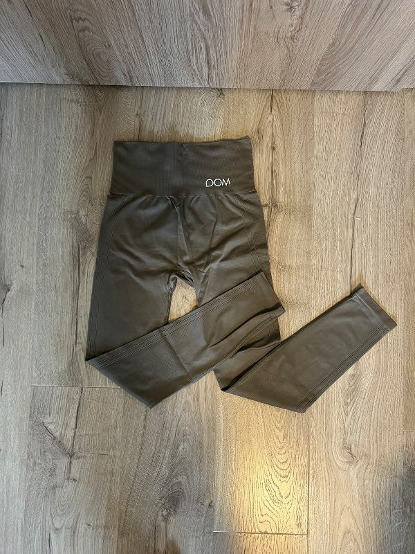 DOM buxur khaki