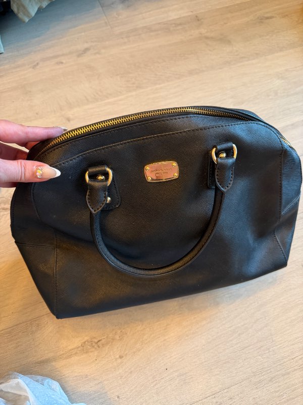 Mikhael kors