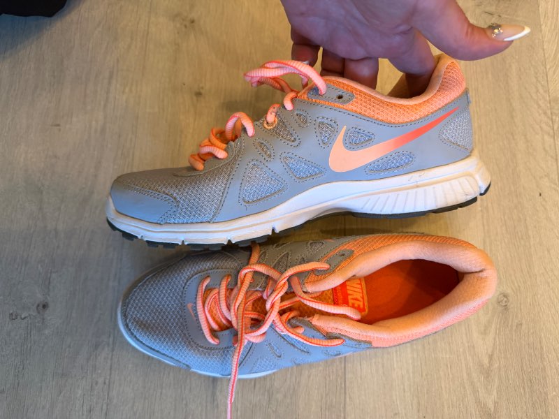 Strigaskór nike