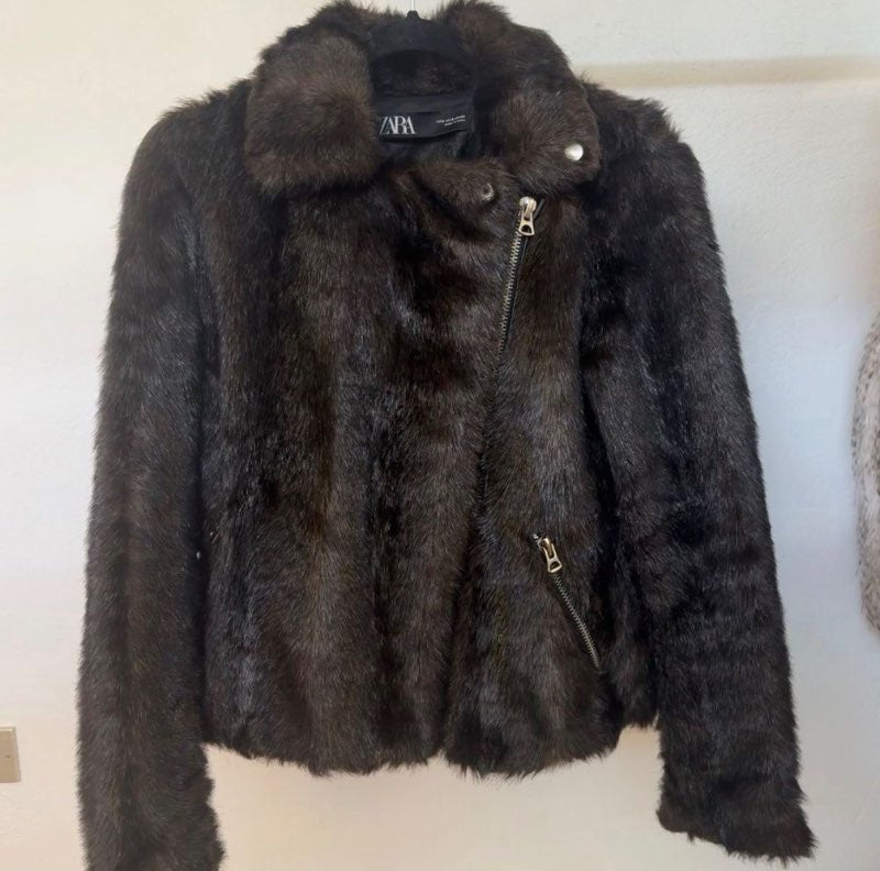 Zara pels S