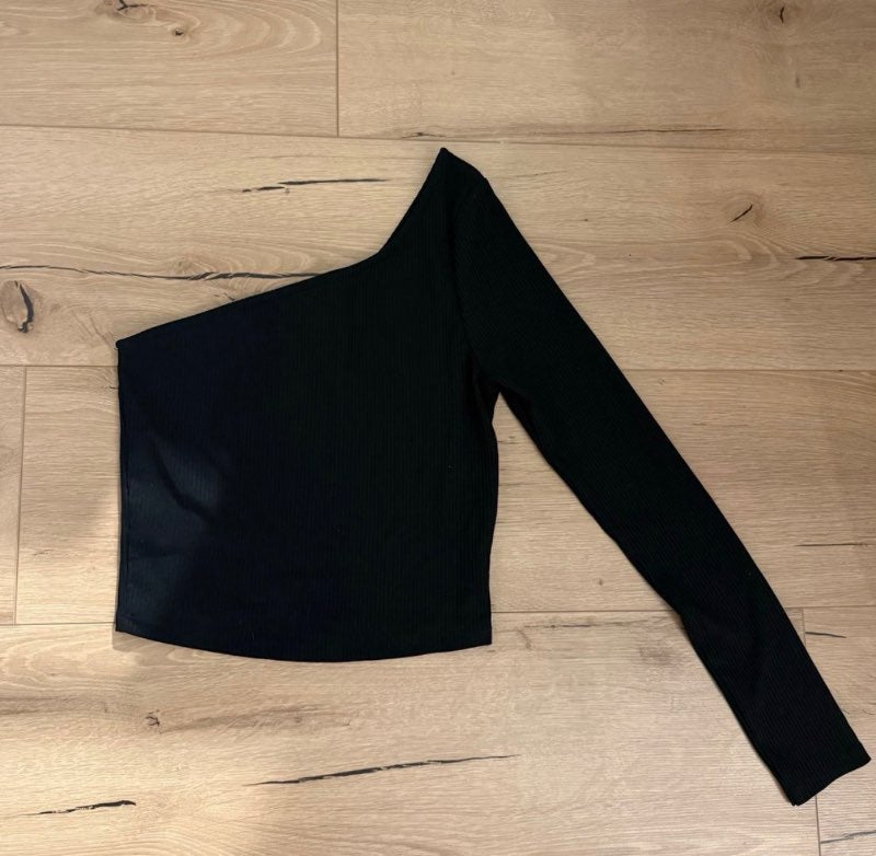 One shoulder bolur M