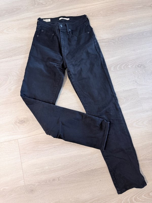 Levis high rise