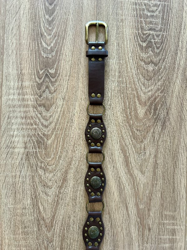 Brúnt rustic belti