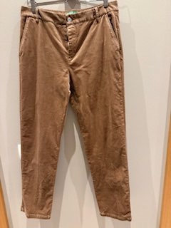 Flauelsbuxur Benetton M