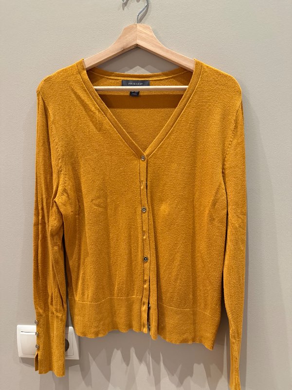 Gul peysa Primark L
