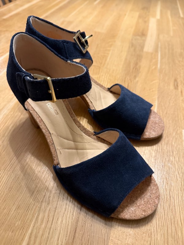 Bláir sandalar Clark’s 39