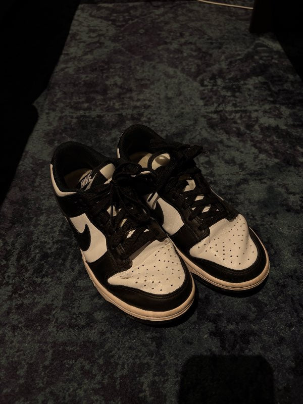 Nike Dunk Low Tops Svartir/Hvítir