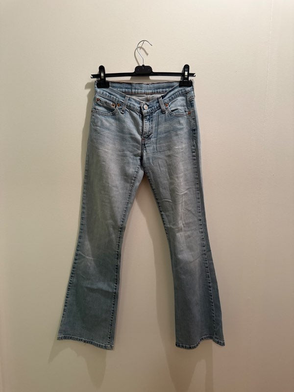 Levis 525