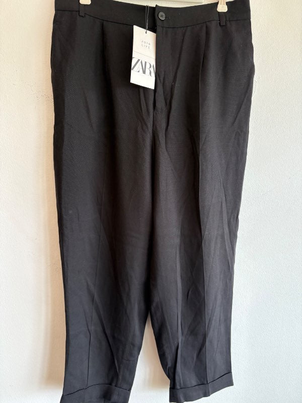 Zara capri buxur svartar nýjar