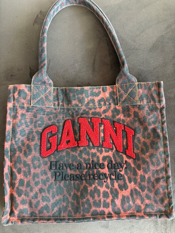 GANNI easy canvas tote red leopard