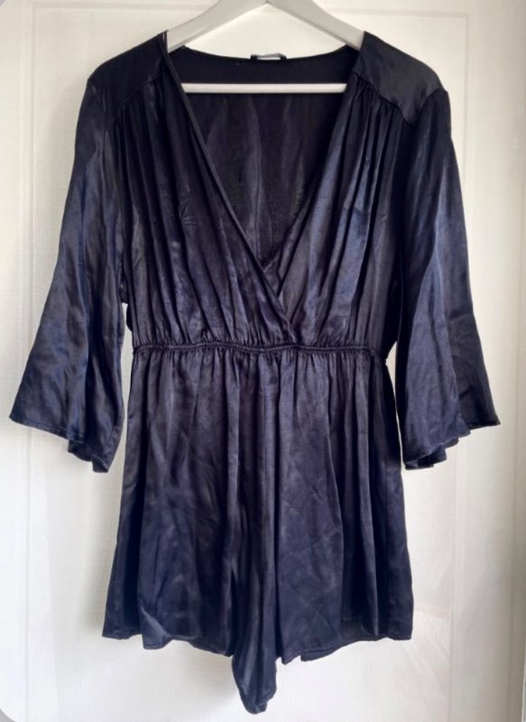Samfestingur satin bershka