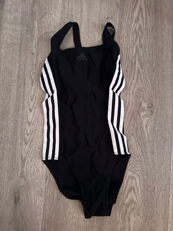 Adidas svartur sundbolur