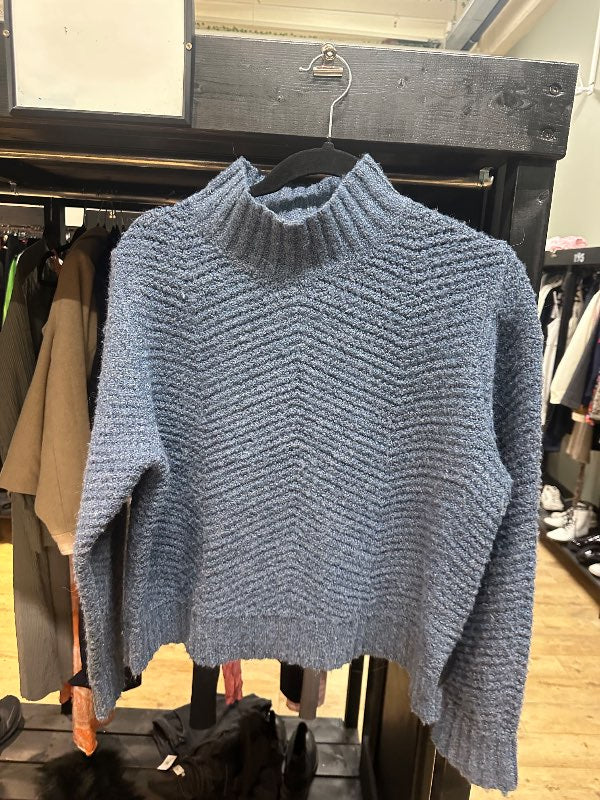 Blá prjónuð peysa st L Old navy