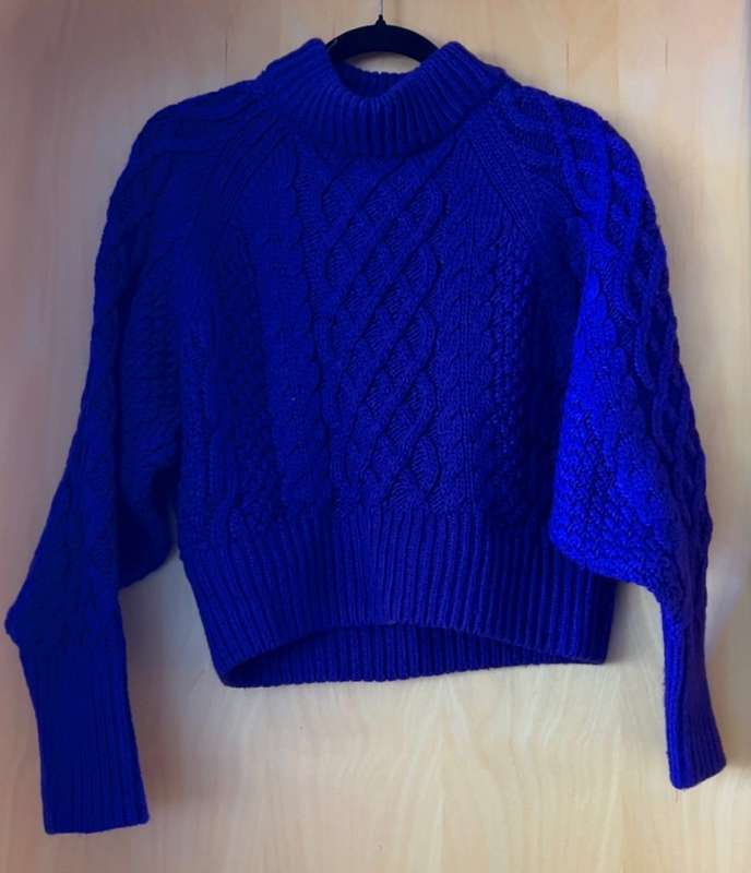 H&M Purple Peysa