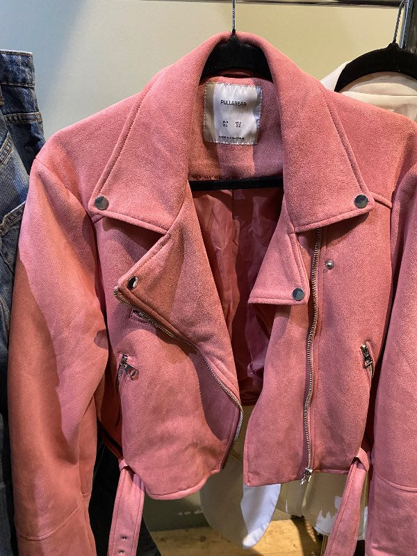 Bleikur Pull&Bear jakki