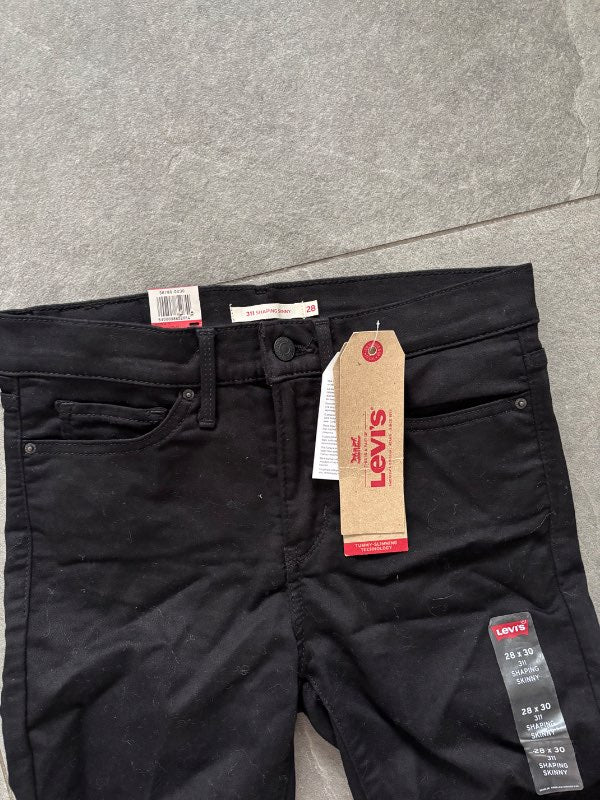 Levi’s ónotaðar gallab