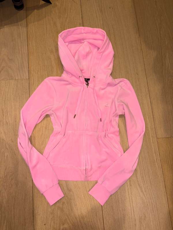 Juicy Couture peysa