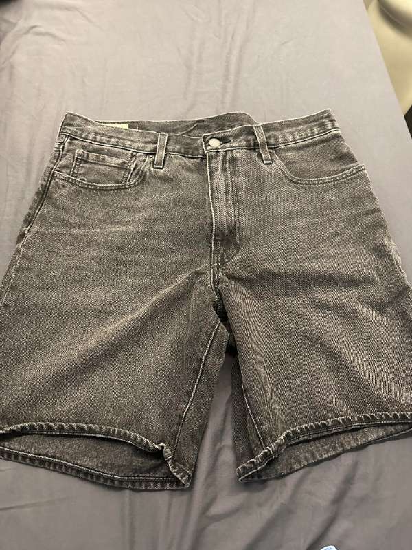 Levi's galla stuttbuxur