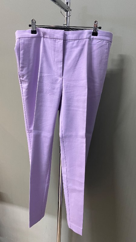 Zara fjólublár buxur