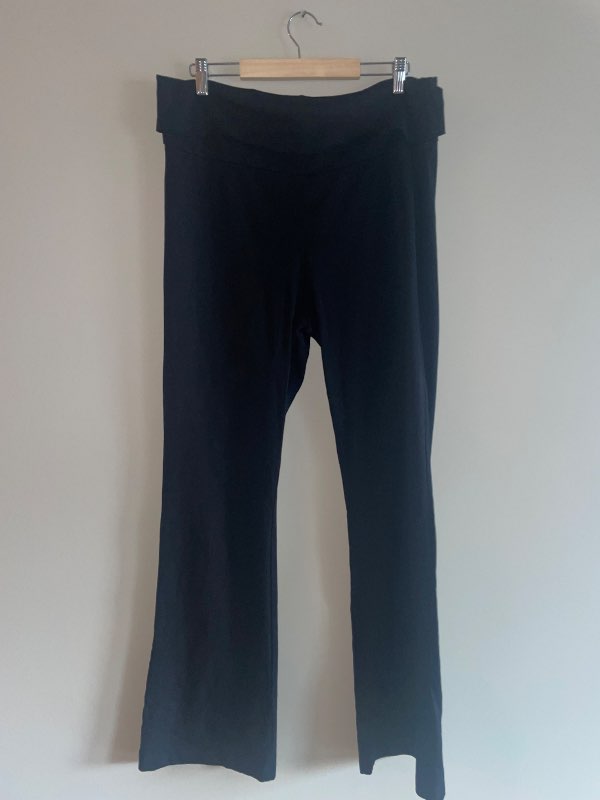 BIKBOK buxur svartar