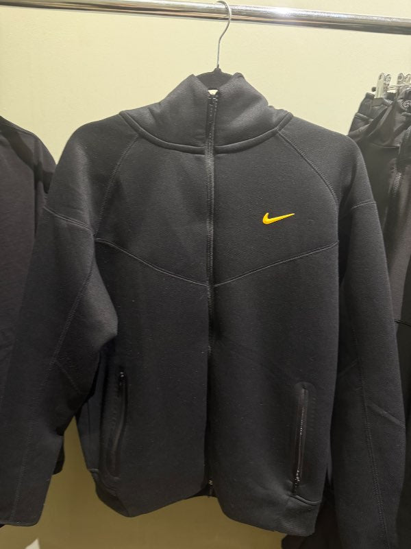 Tech Fleeze Zip/Up Hettupeysa