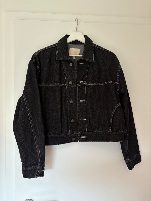 Gallajakki svartur H&M