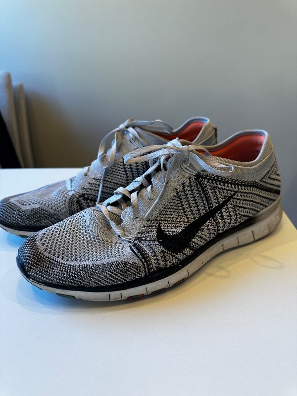 Nike æfingaskór hvít/svart
