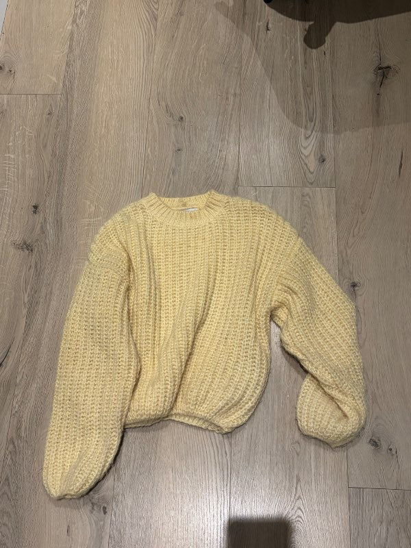 Bershka gul peysa