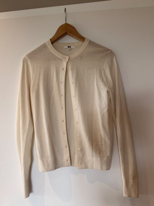 UNIQLO hnept peysa