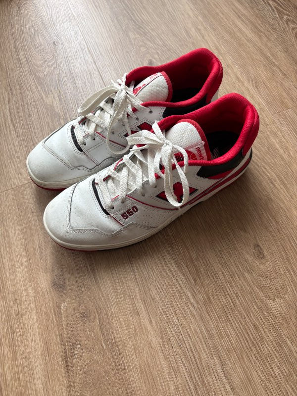 New Balance 550 rauðir