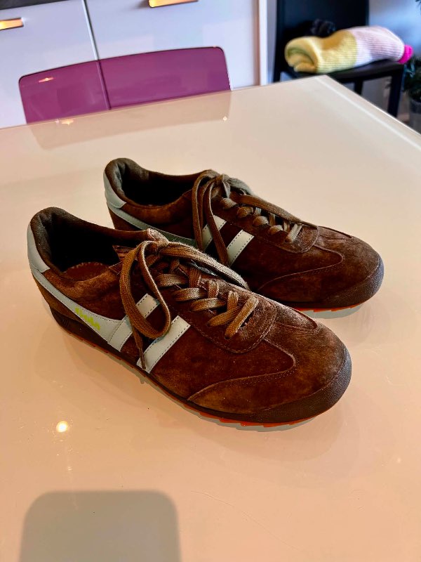 Adidas ljósbláir