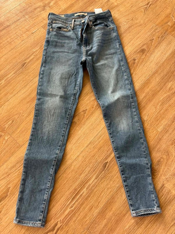 Levi’s gallabuxur