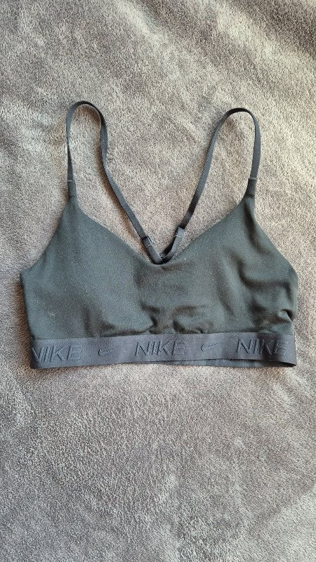 Nike íþróttatoppur