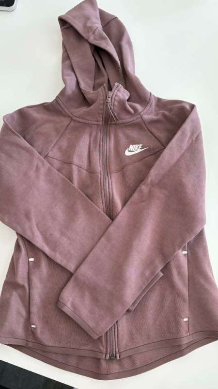 Nike hettupeysa rennd, plum