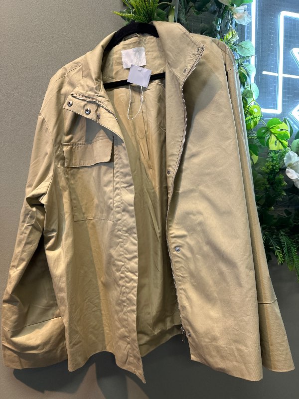NAKD Jakki