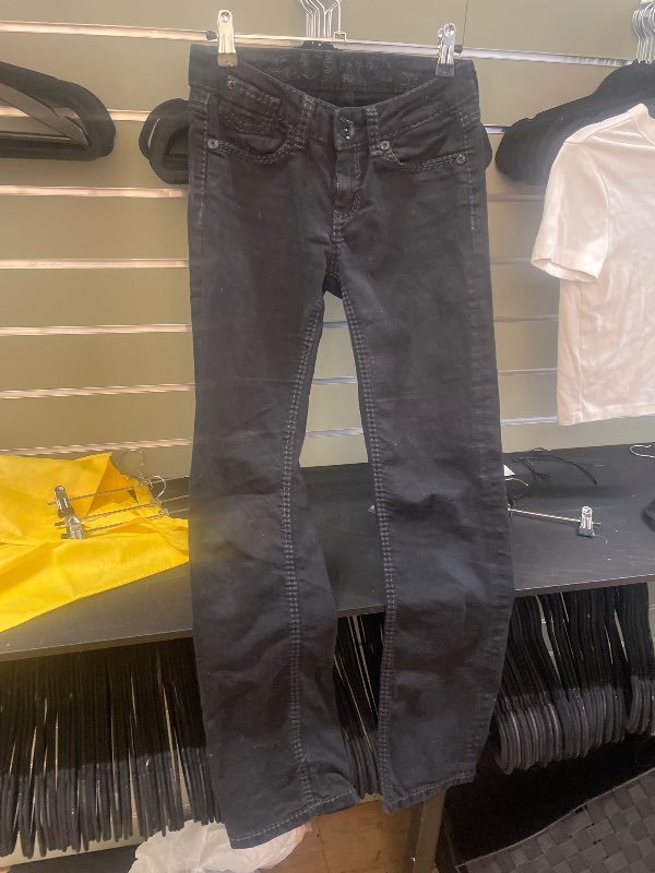 Skinny jeans