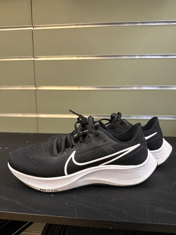 Nike hlaupaskór