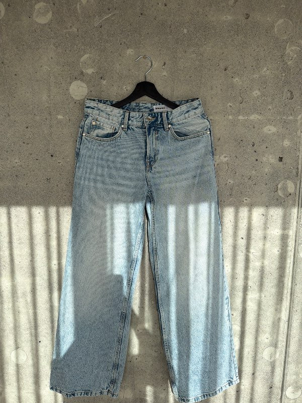 Bláar gallabuxur - bershka