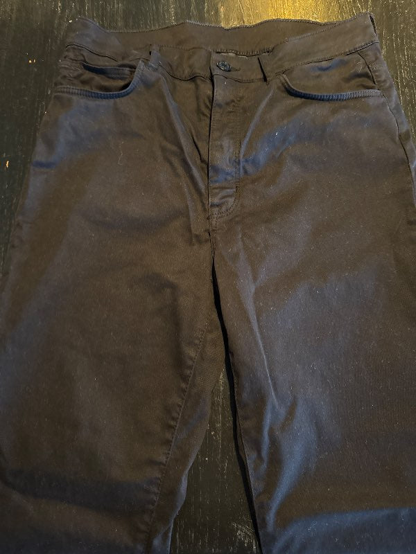 Massimo Dutti svartar buxur
