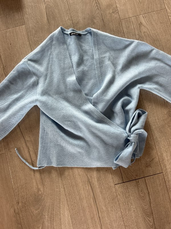 Ljosbla Gina Tricot Golla