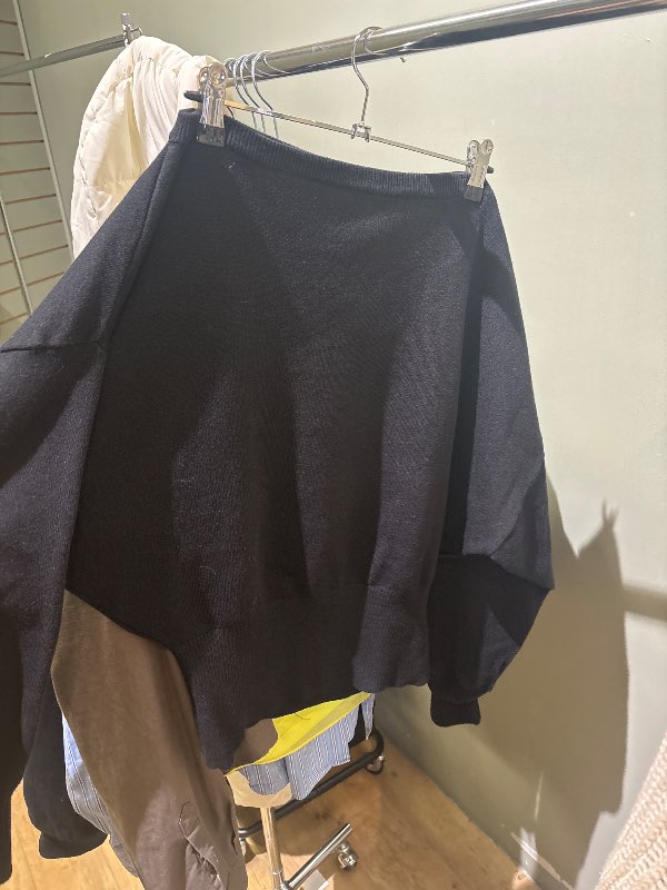 Bershka Ónotuð Off-shoulder