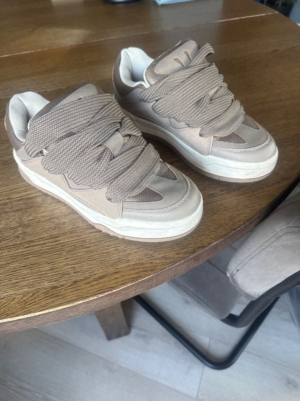 Bershka brúnir skór