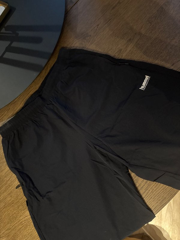 Hummel buxur