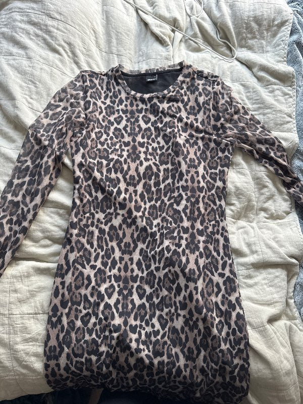 Síður Kjóll frá Gina Tricot