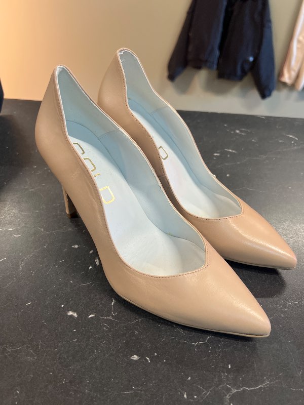 Gold Andrea by andrea