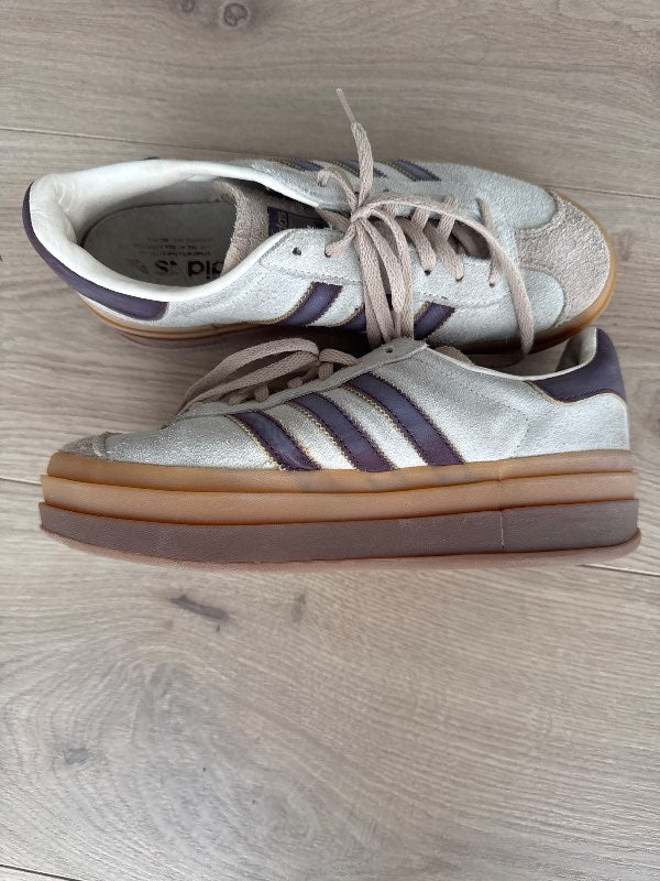 Adidas Gazelle st40- beige