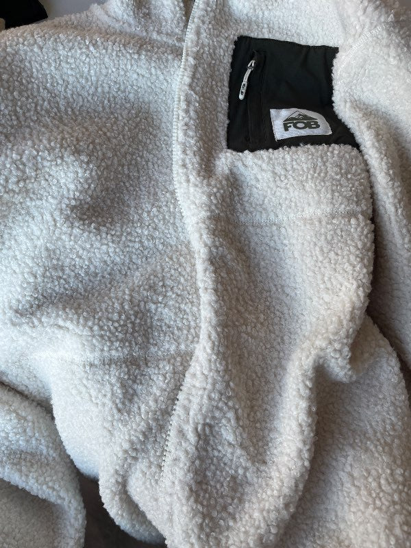 Ný 4 F Fob flíspeysa