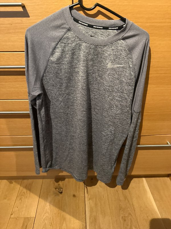 Nike dri fit bolur