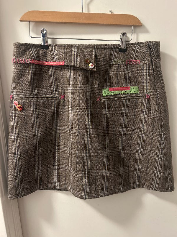 Tweed skirt