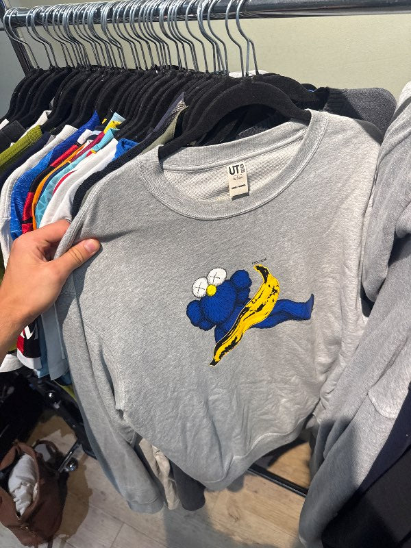 Kaws peysa